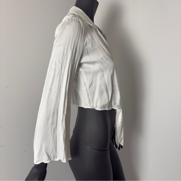 L'agence - Roxane Front-Tie Blouse White Button Front Tie Blouse Viscose Blend - Picture 7 of 9